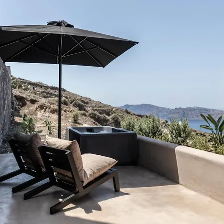 Nimbus Santorini Aparthotel